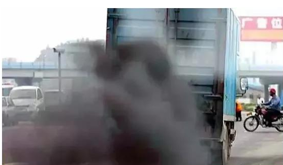 【突发】4人死亡1受伤！长葛市非法化工厂房爆燃！