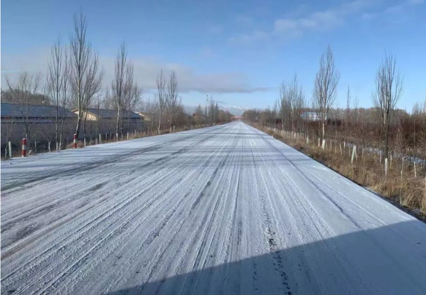 多地气温暴跌20℃ 这些路段受暴雪影响